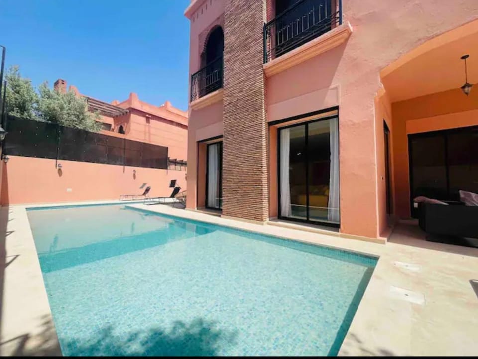 The Villa avec piscine chauffée 4 chambres Villa in Marrakesh