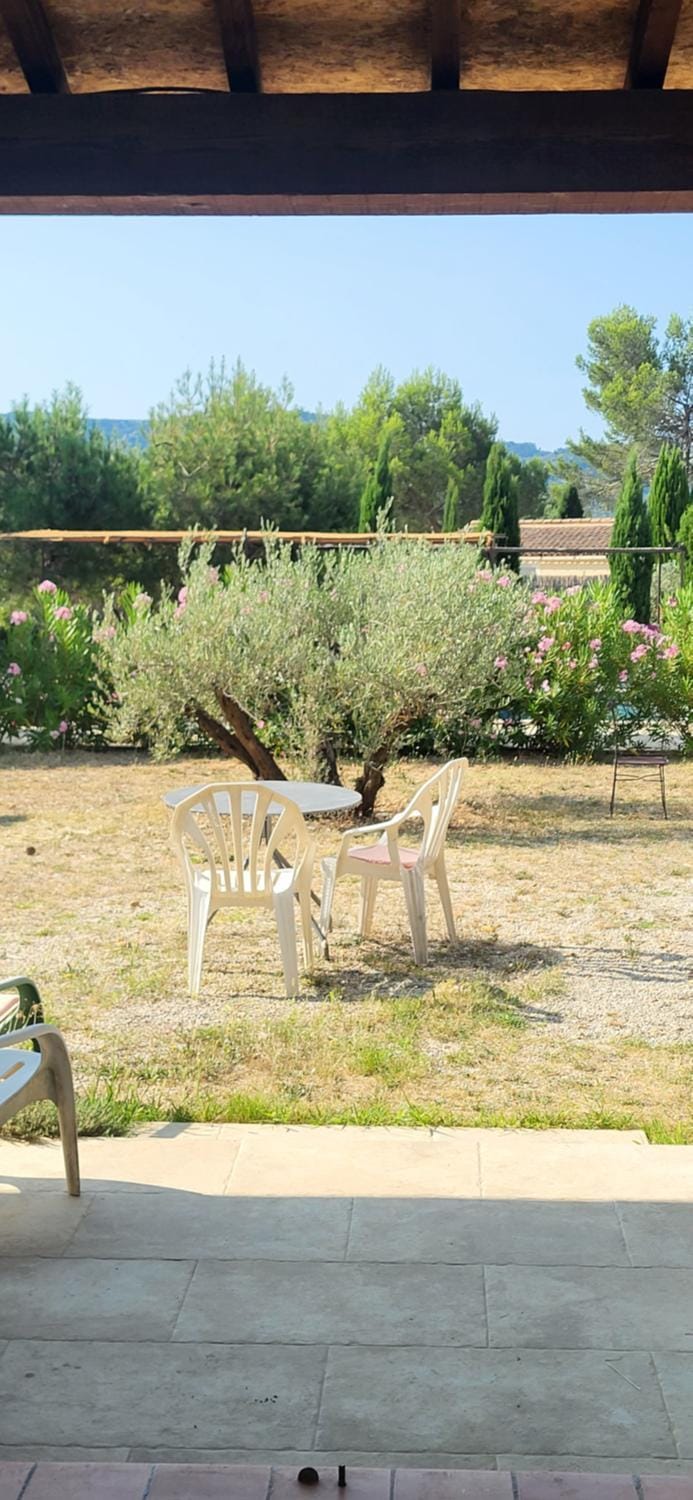 mas clair de lune Apartment in Saint-Remy-de-Provence