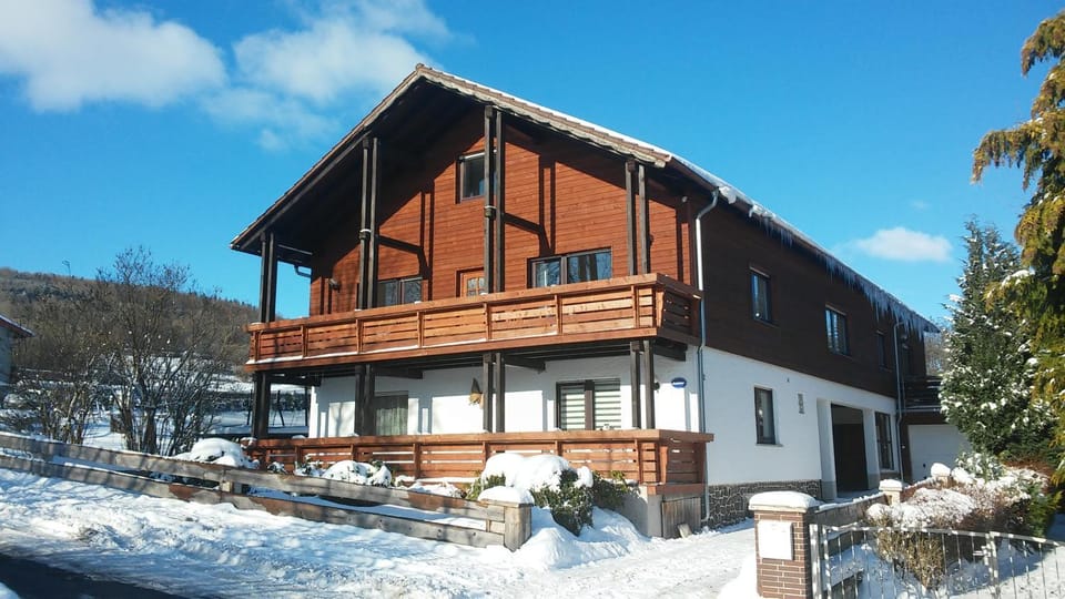 Property building, Winter