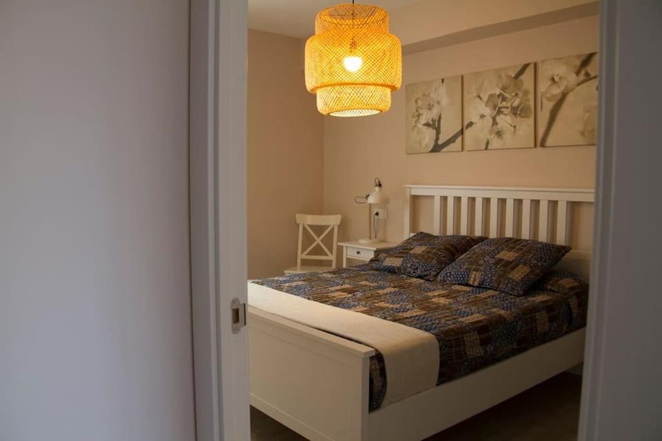 Lloret de Mar - BeachSide Apartment - Free Parking - limited size car Apartment in Lloret de Mar