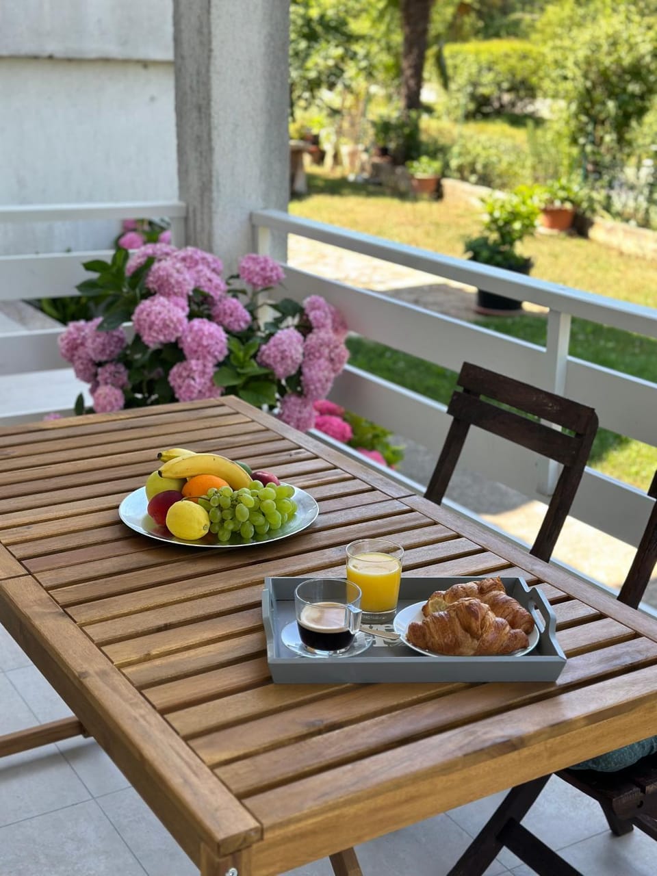 Garden, Balcony/Terrace, Food, Garden view