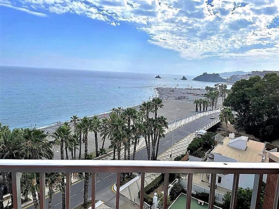 View (from property/room), Balcony/Terrace, Sea view