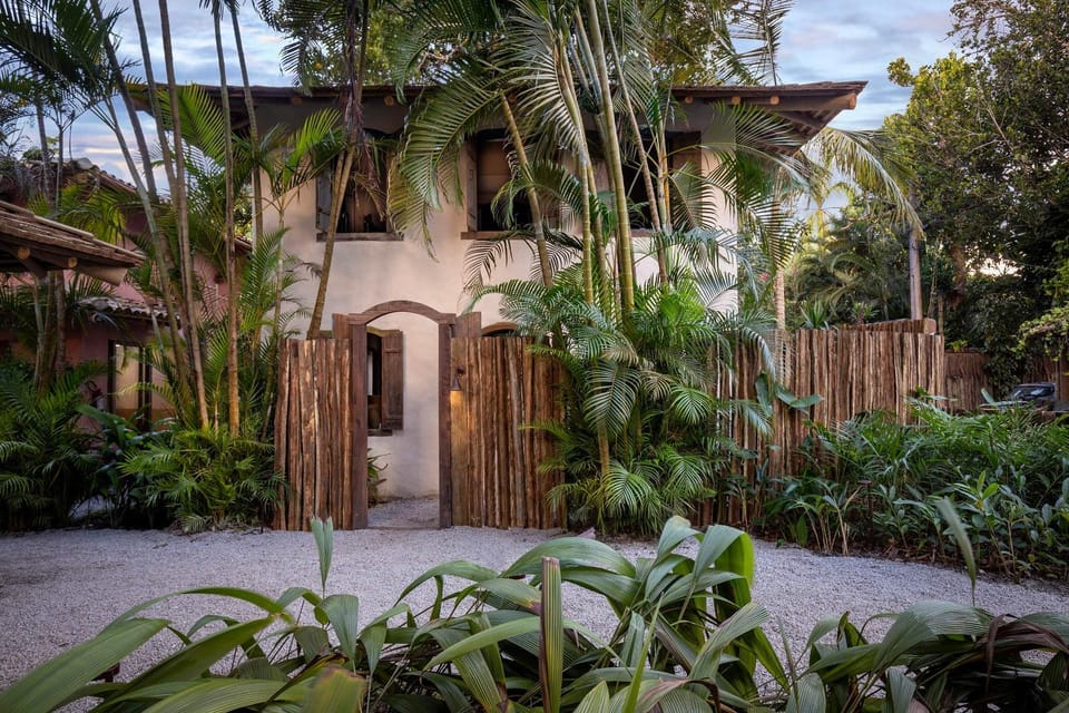 Property building, Garden