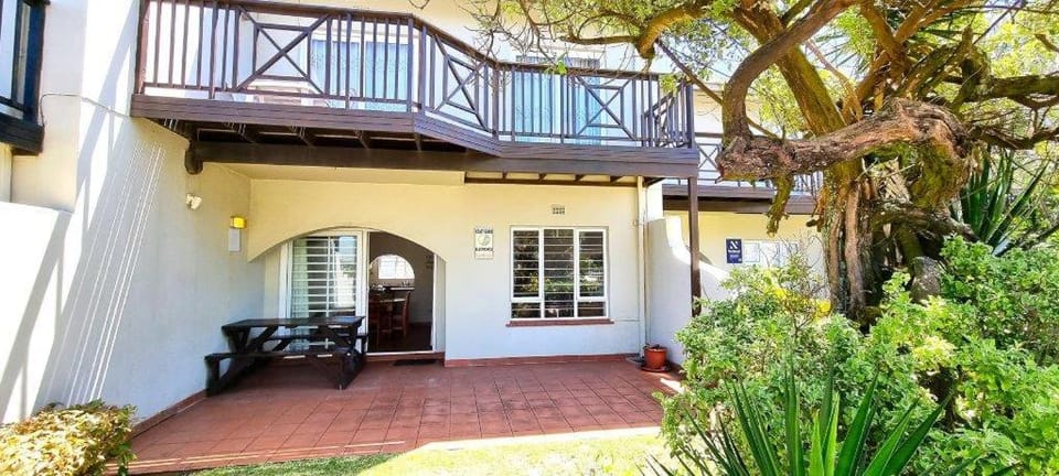 Property building, Garden, Balcony/Terrace, Balcony/Terrace, Garden view