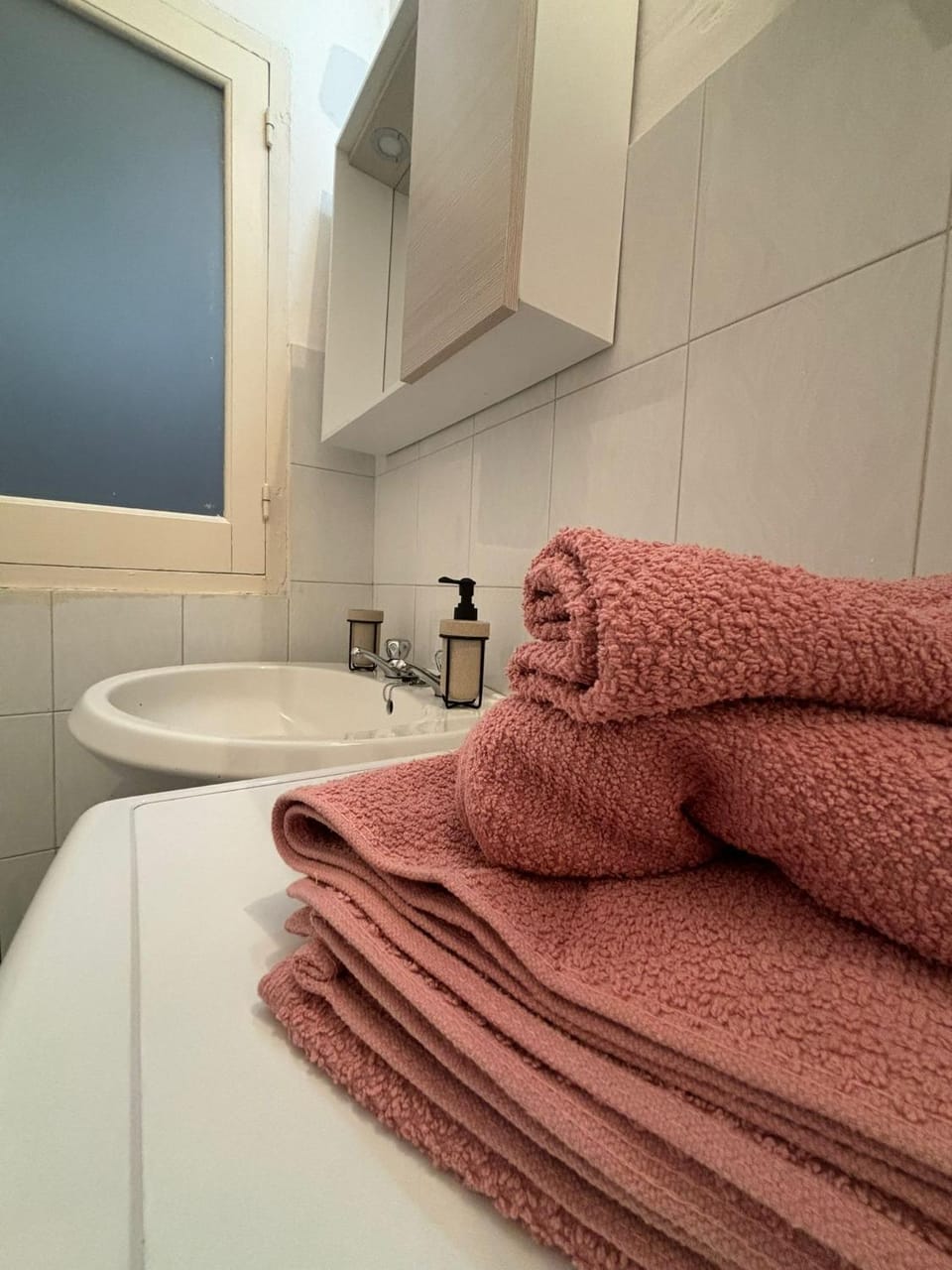 Bathroom, towels