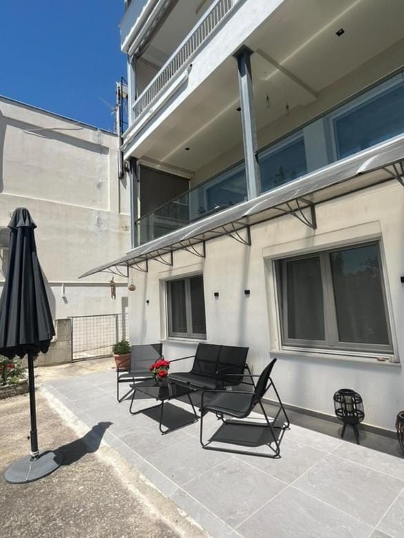 Sea Front Retreat House in Kavala