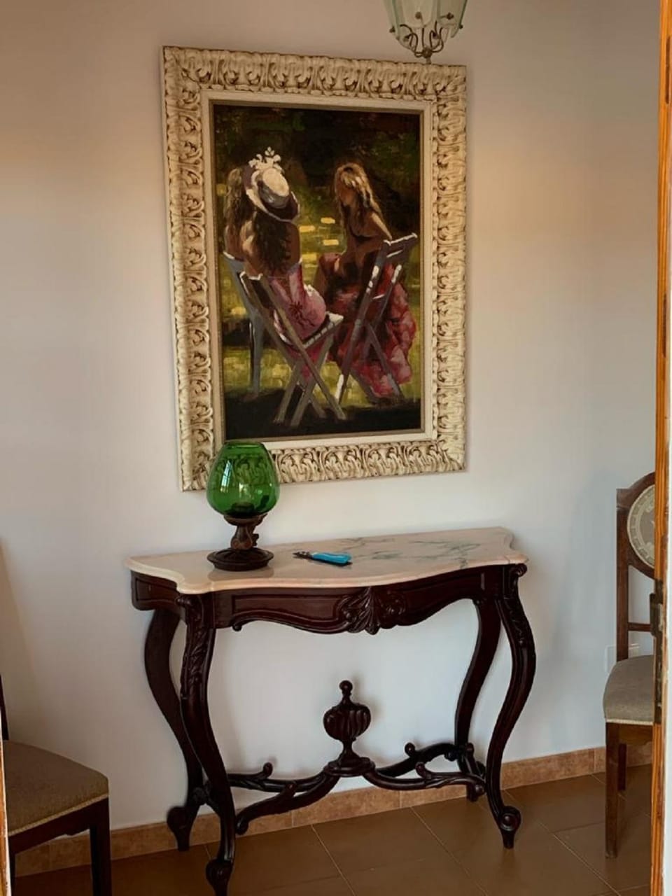Lobby or reception, Decorative detail