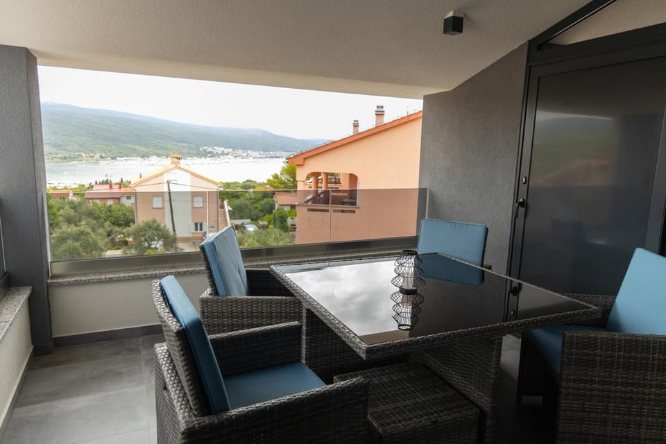 View (from property/room), Balcony/Terrace