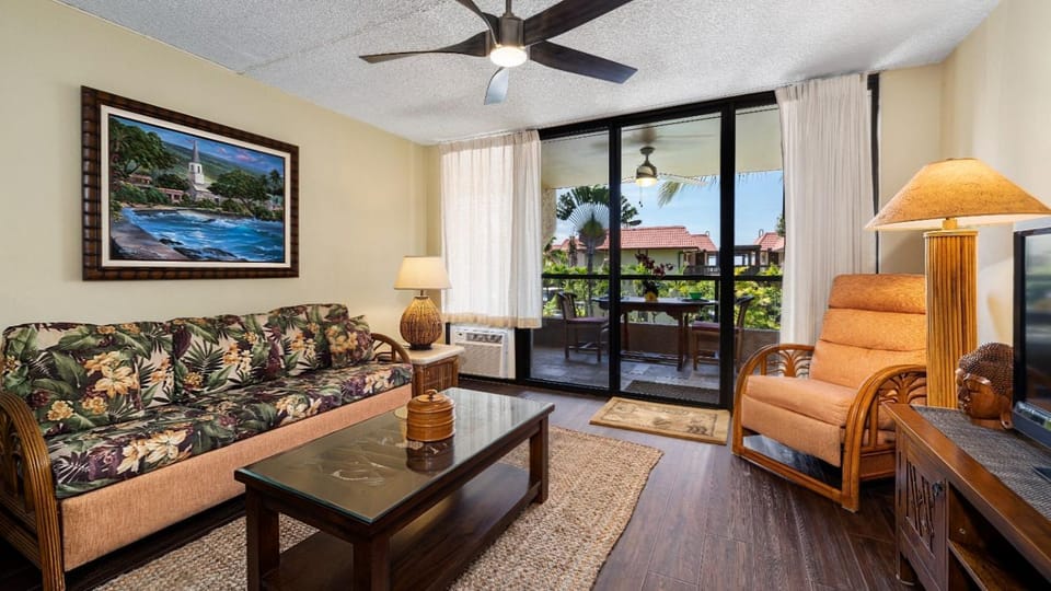 Kona Pacific C520 House in Holualoa
