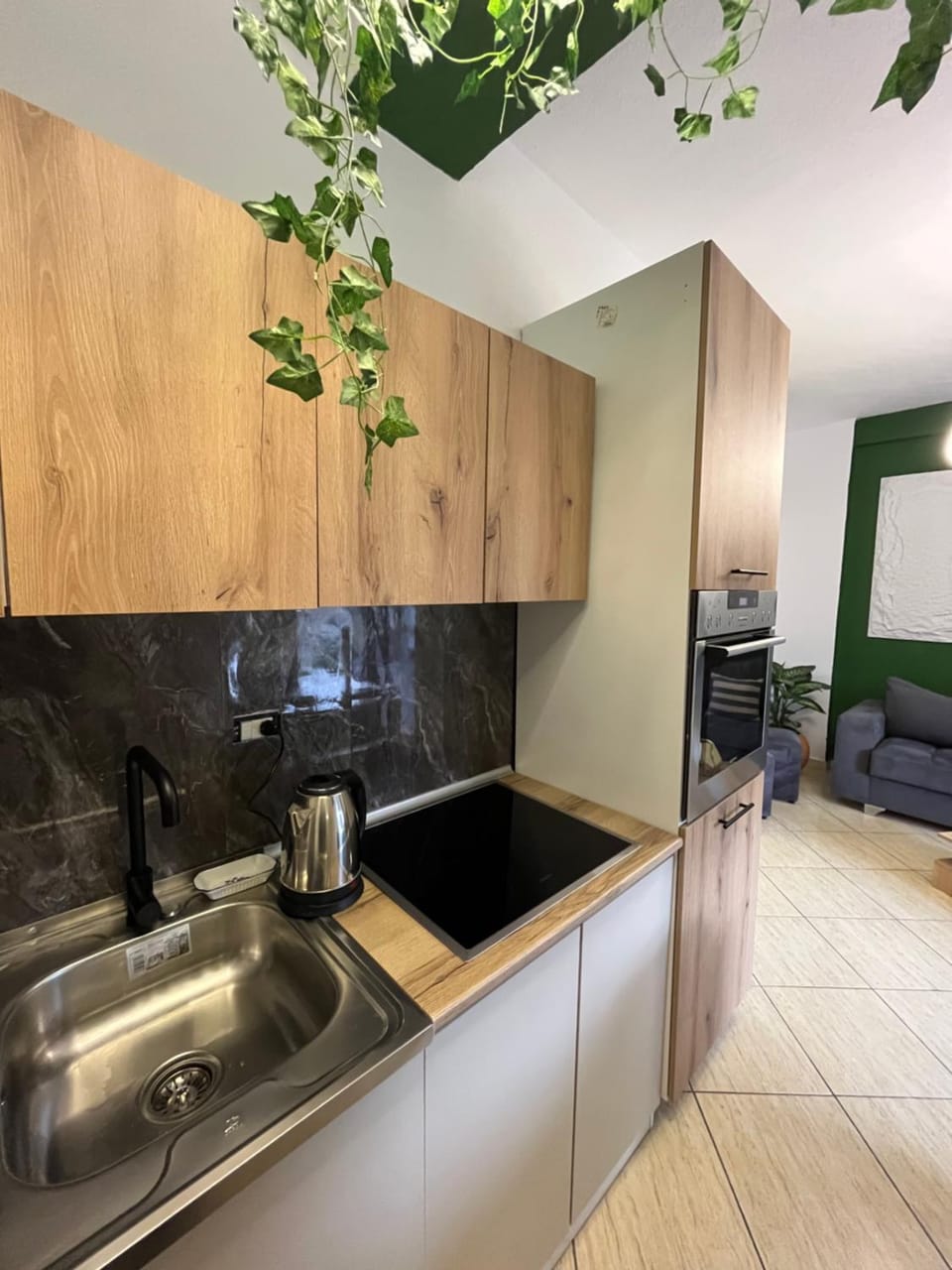 Coffee/tea facilities, Kitchen or kitchenette