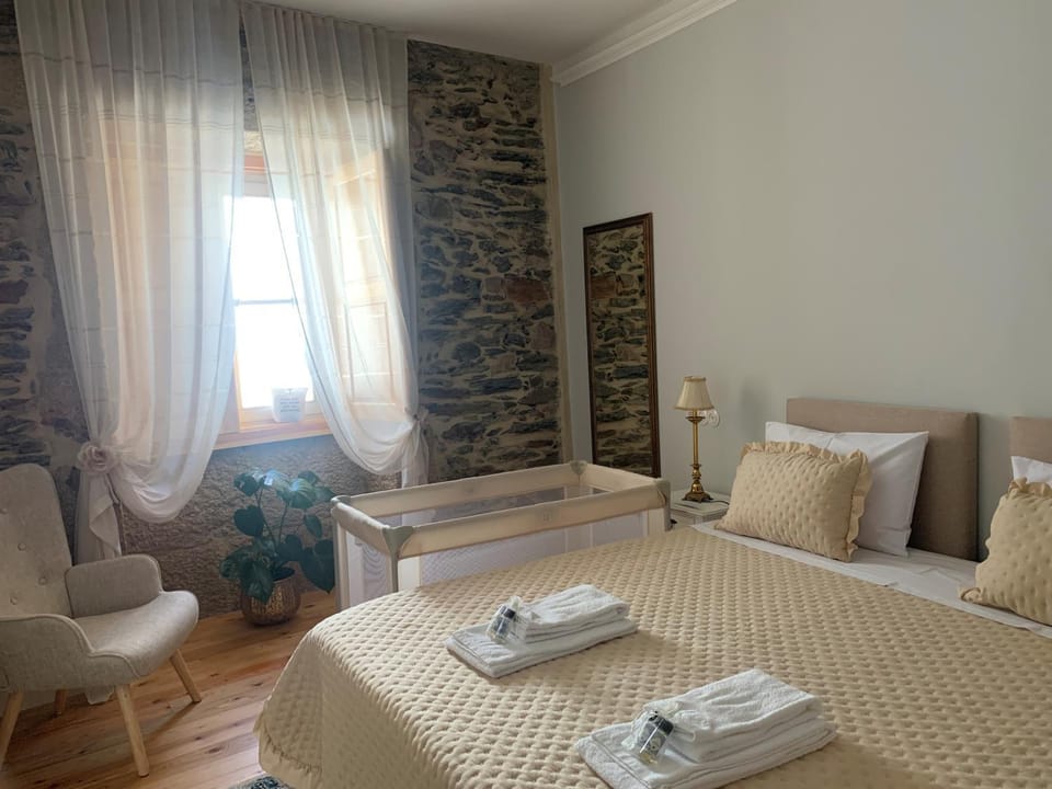 Quintal do Grémio Bed and Breakfast in Castile and León