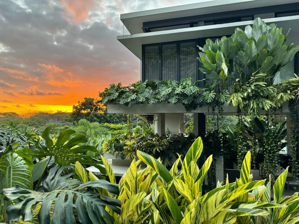 KUNUK- Walk to Hermosa beach Villa in Cobano