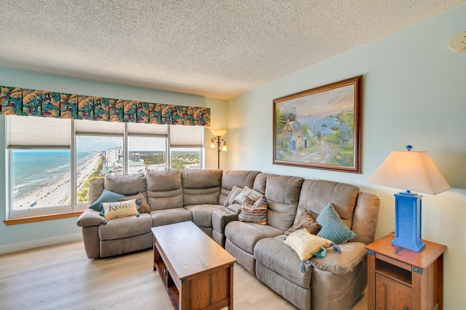 Pool Access: Oceanfront Myrtle Beach Getaway! House in Myrtle Beach