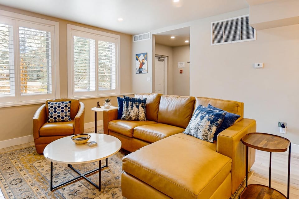 Meadows Oxford 13 Apartment in Steamboat Springs