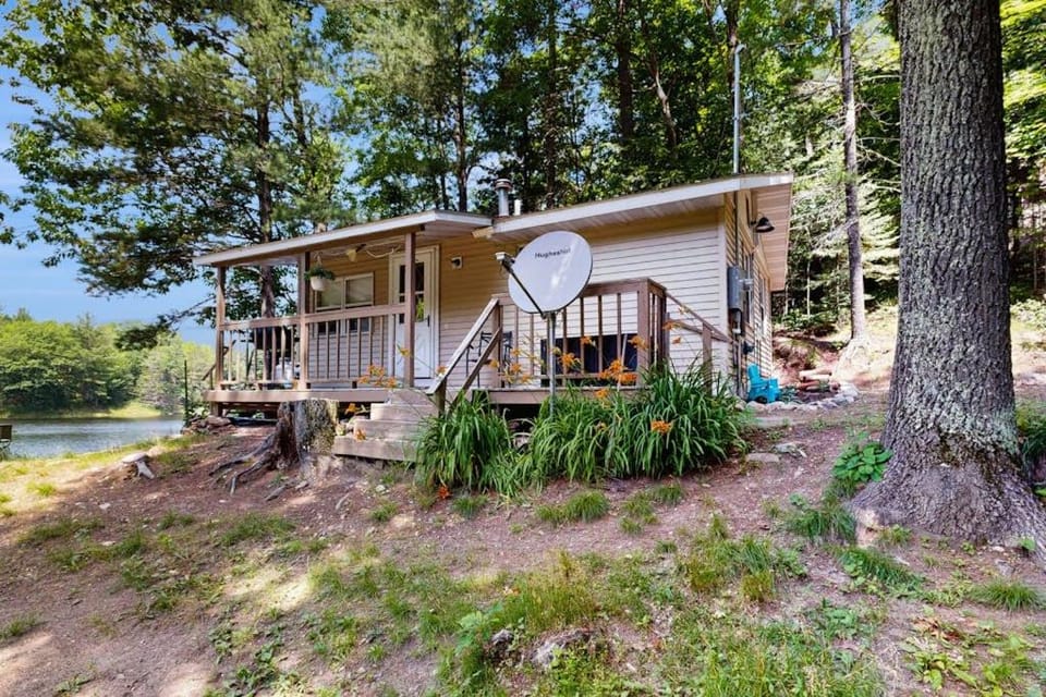 Blue Jay Cabin Cabin in Wisconsin
