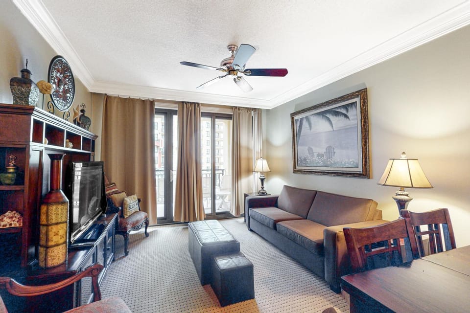 Emerald Grande W621 Apartment in Okaloosa Island