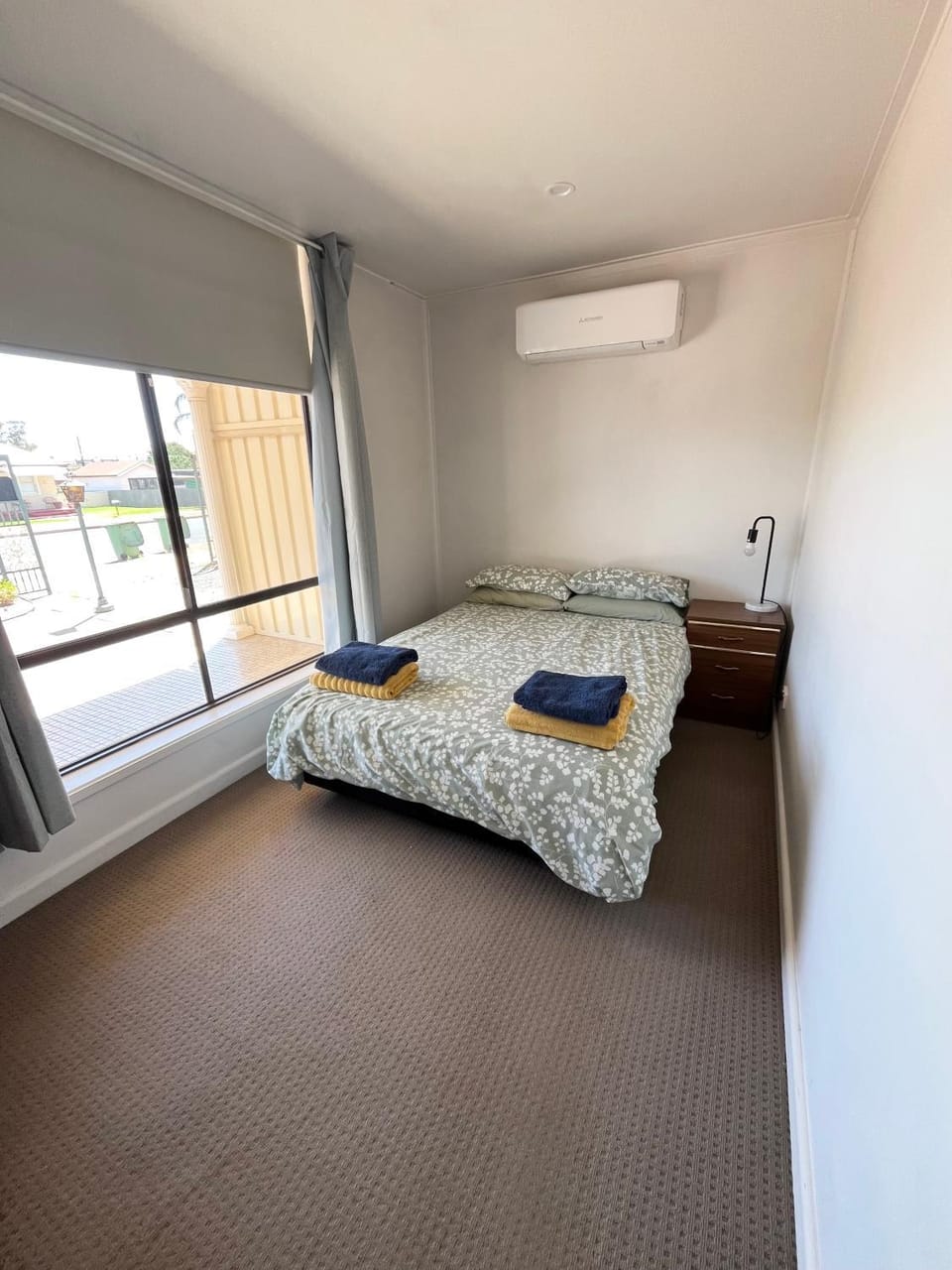 Stay @ Ray's Bed and Breakfast in West Wyalong