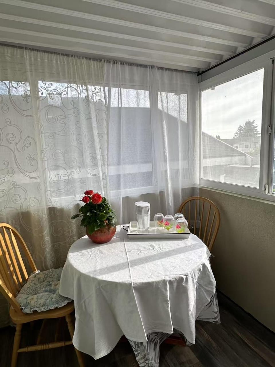 Beautiful Home in Burnaby (Metrotown Area) Vacation rental in Burnaby