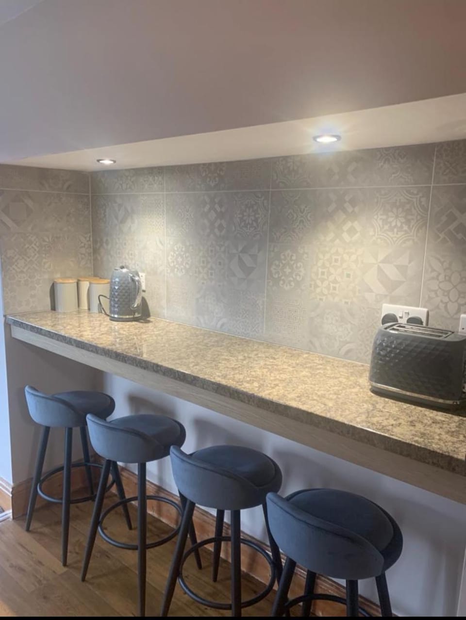 Coffee/tea facilities, Kitchen or kitchenette, minibar, toaster
