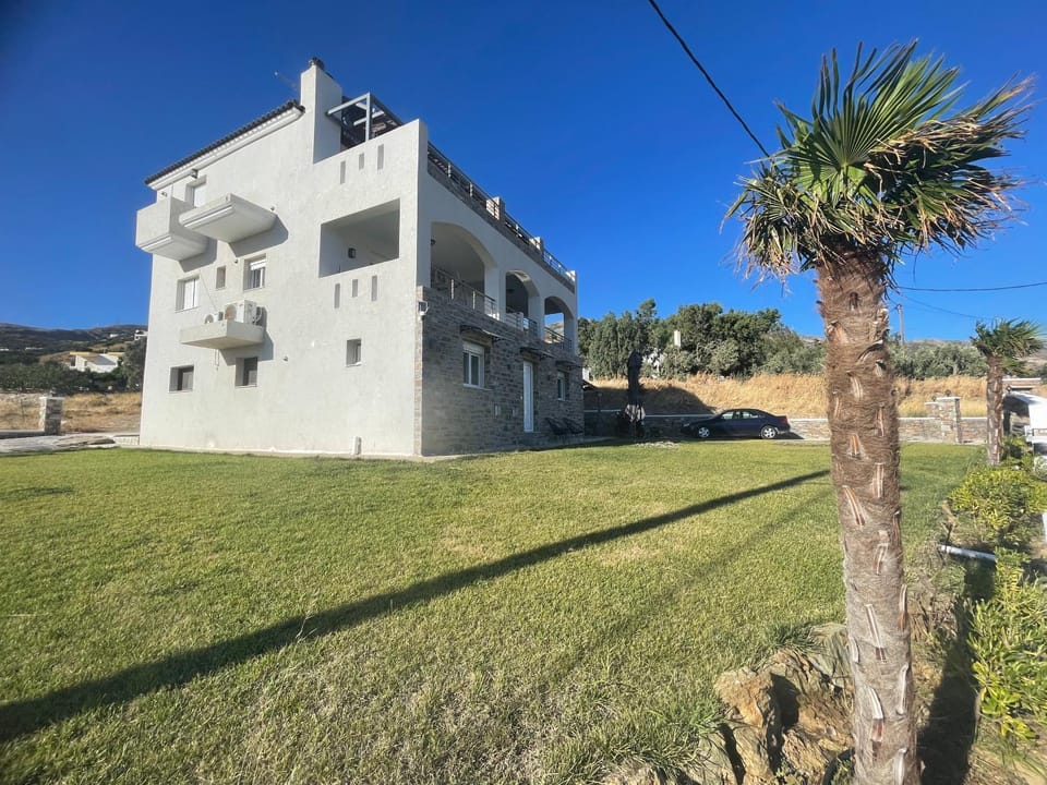 MIRAMAR KARYSTOS Apartment hotel in Euboea