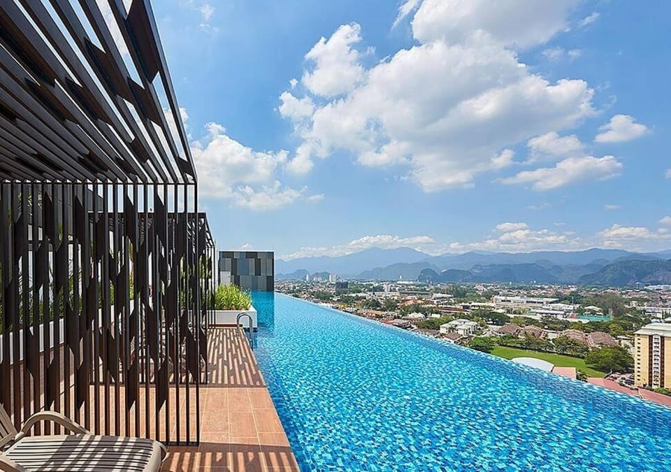 Pool view, Swimming pool, Swimming pool