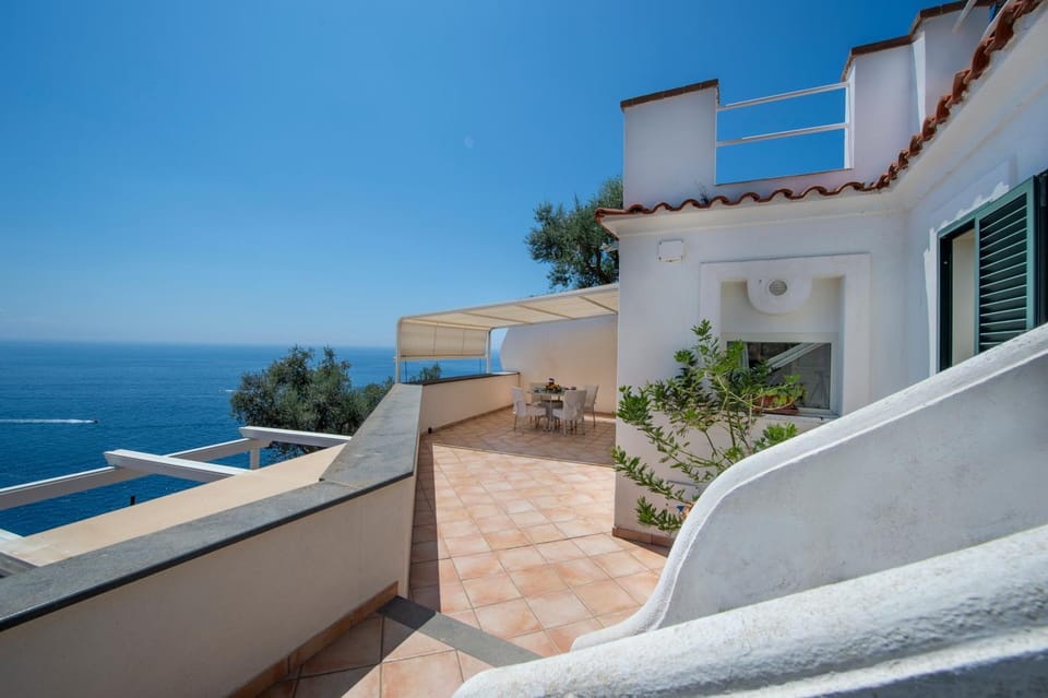 Property building, Patio, Natural landscape, Balcony/Terrace, Sea view