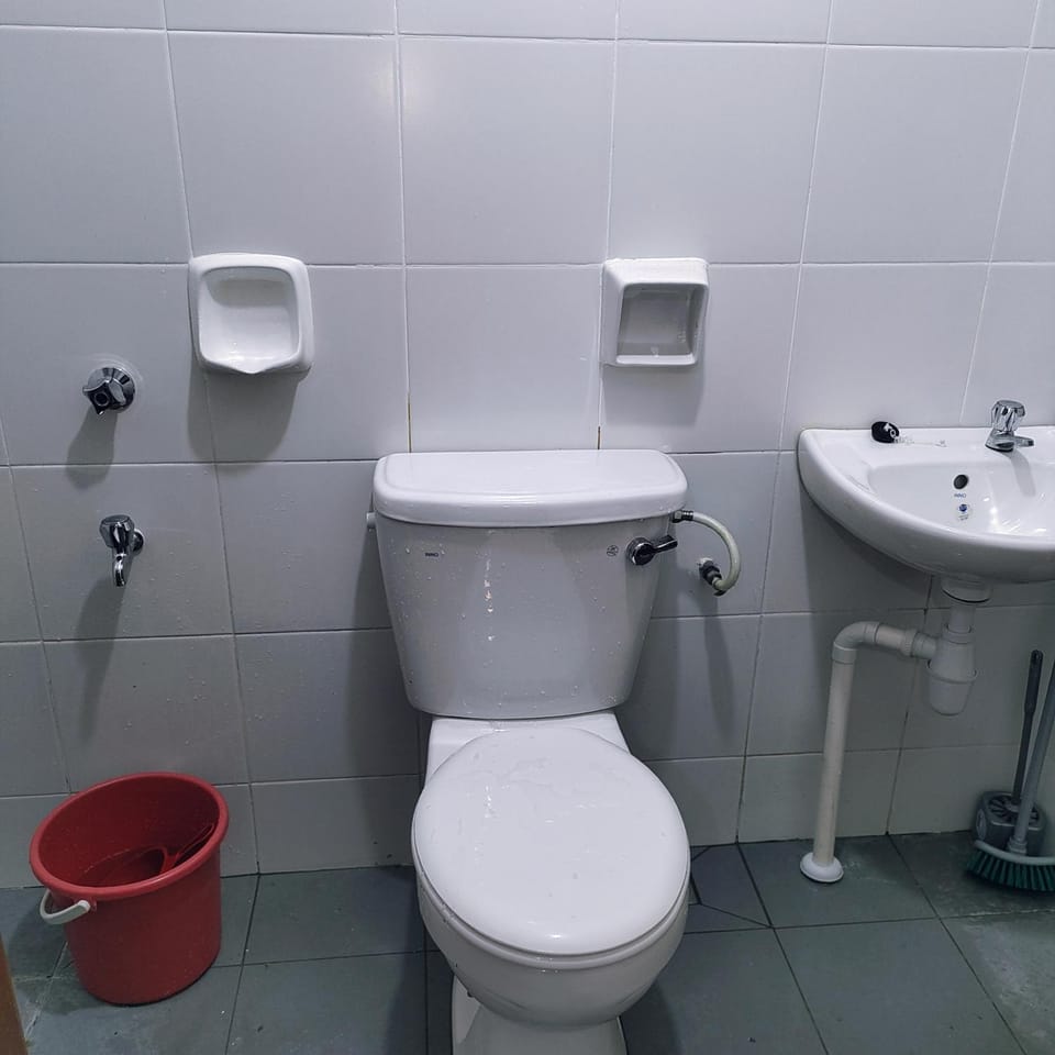 Toilet, Bathroom