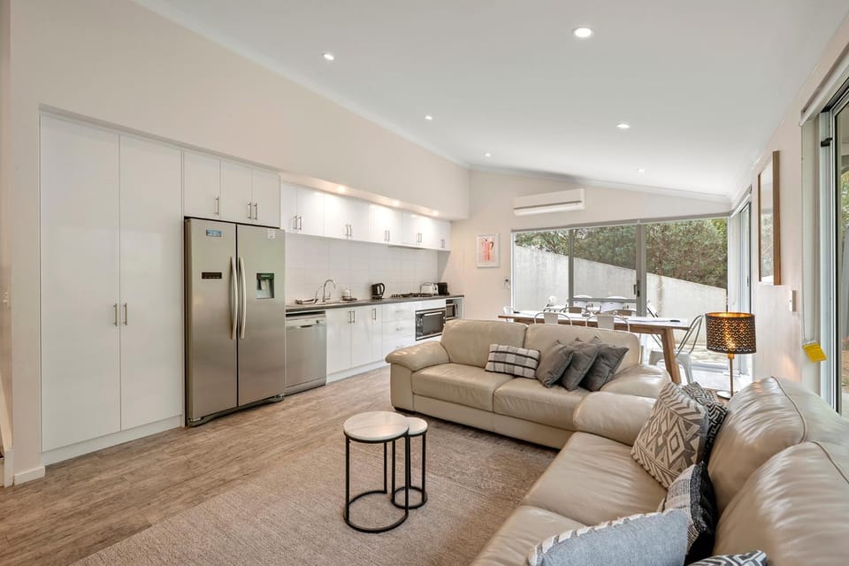 Milton's Retreat @ Cape Villas Dunsborough House in Dunsborough
