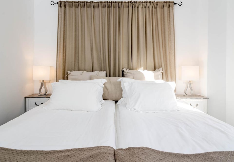 Bed, Other, Bedroom