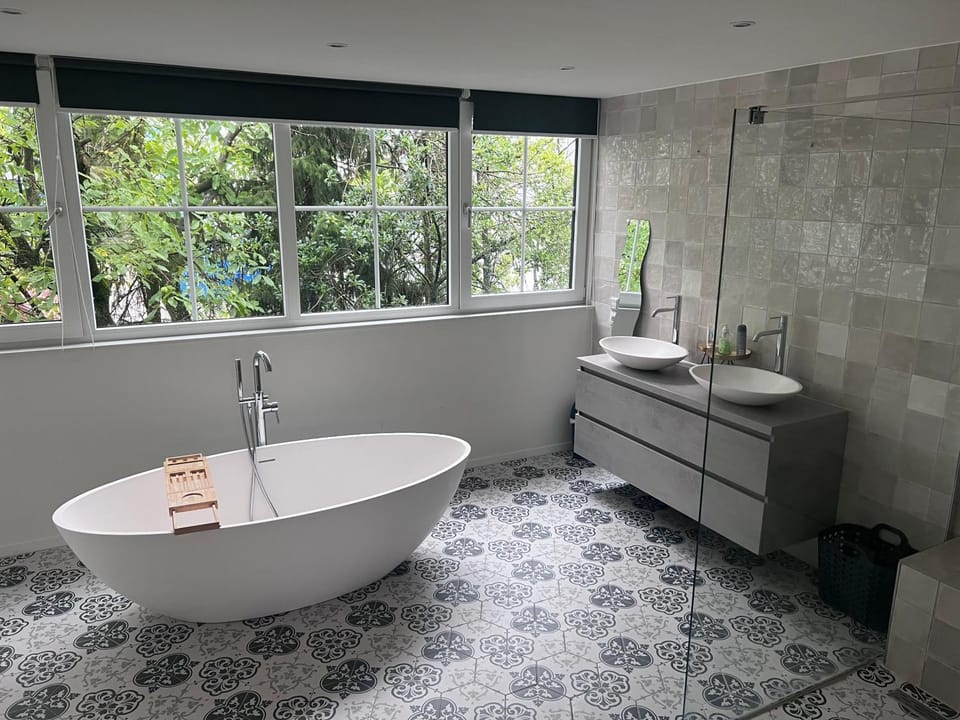 Bathroom, Bath