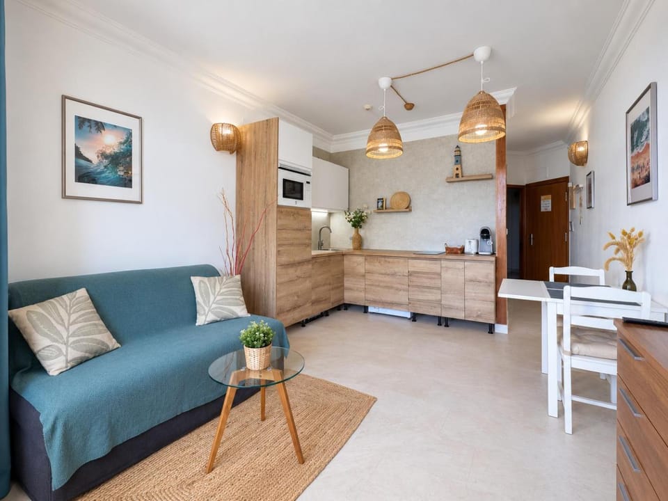 Living room, kitchen