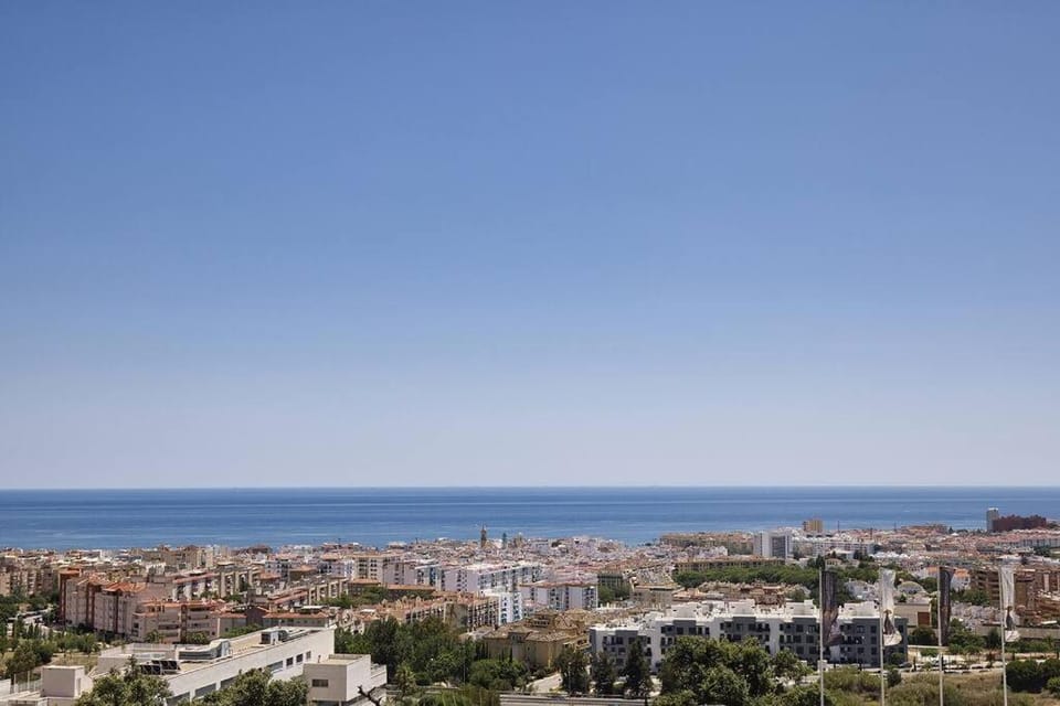 2 Bedroom Penthouse with Sea View @ Estepona Hills Apartment in Costa del Sol
