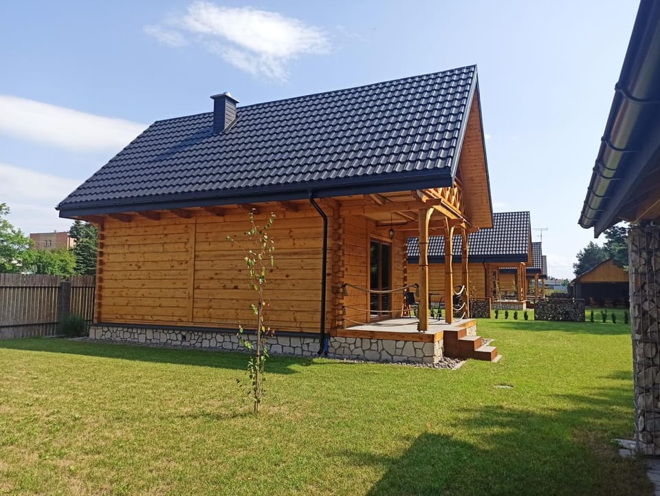 Domki letniskowe Słoneczna Kraina Roztocze Campground/ 
RV Resort in Lviv Oblast