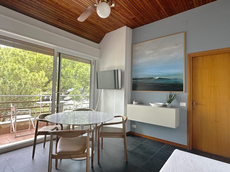 Balcony/Terrace, Living room