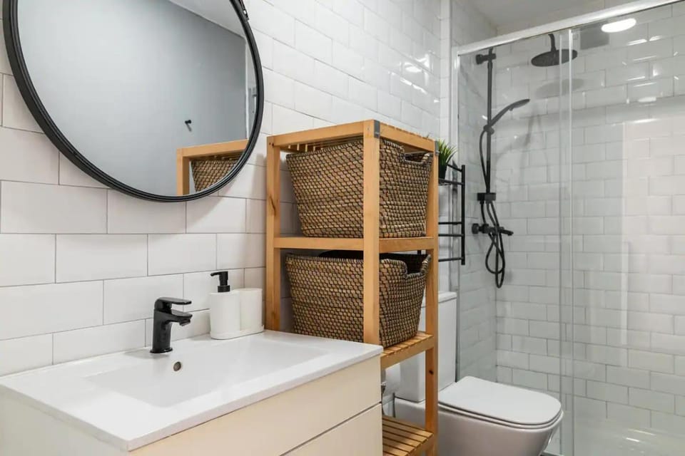 Toilet, Bathroom