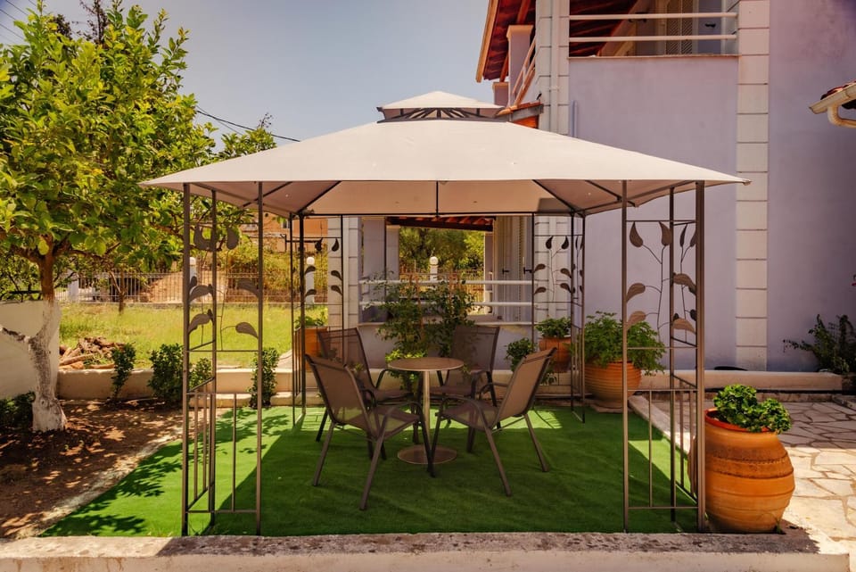 Property building, Patio, Seating area
