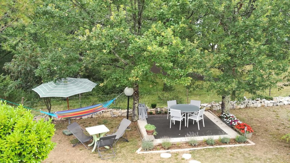 Patio, Breakfast