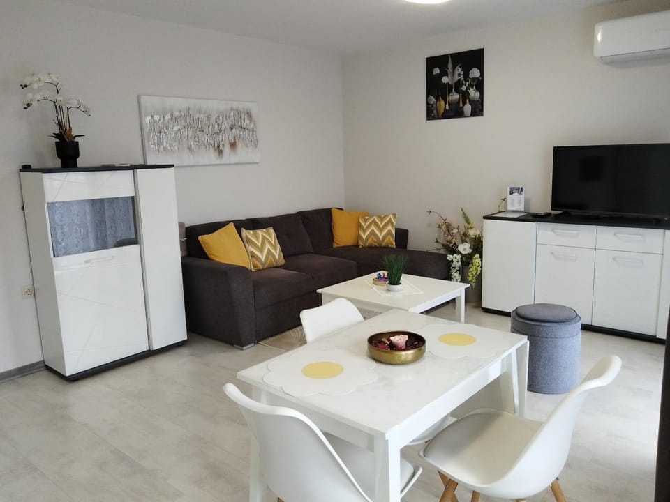 Апартамент ДОРА Apartment in Stara Zagora, Bulgaria