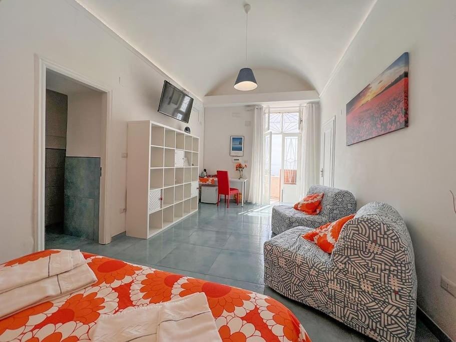 TV and multimedia, Bedroom
