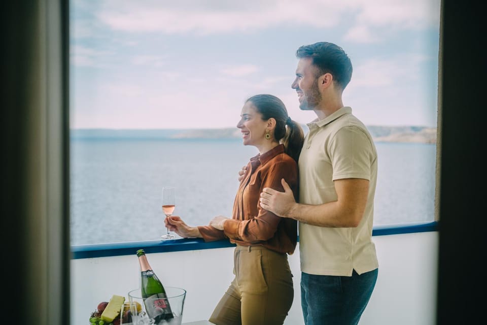 Balcony/Terrace, Food and drinks, Drinks, Drinks, Alcoholic drinks