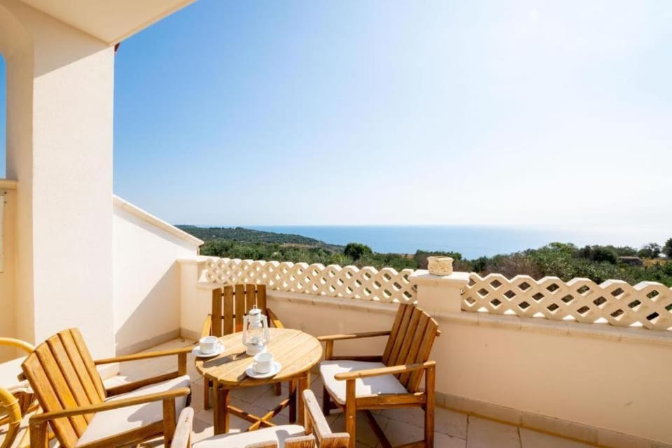 FinisTerrae Rooms and Suites Bed and Breakfast in Apulia
