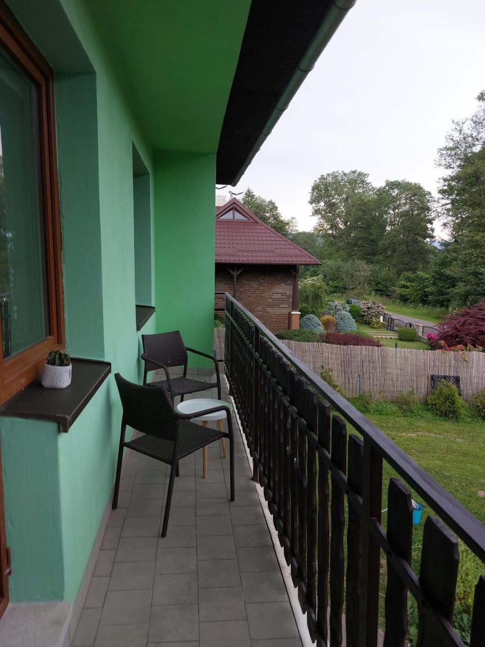 Property building, Patio, Day, Garden, View (from property/room), Balcony/Terrace, Seating area, Garden view