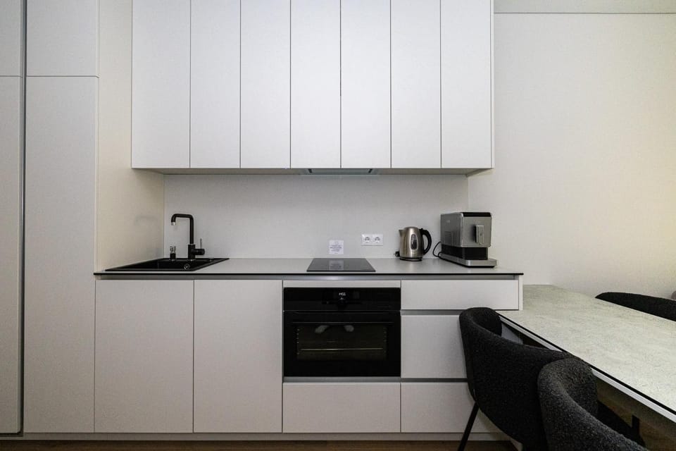 Coastal Haven Retreat, By Cohost Apartment in Palanga