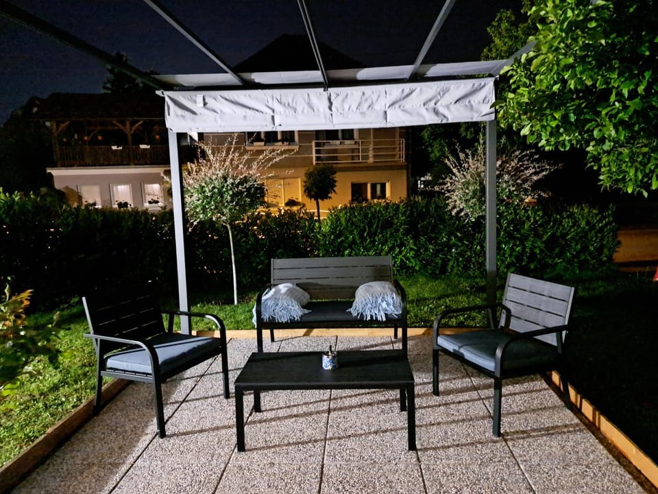Balcony/Terrace, Balcony/Terrace, Seating area