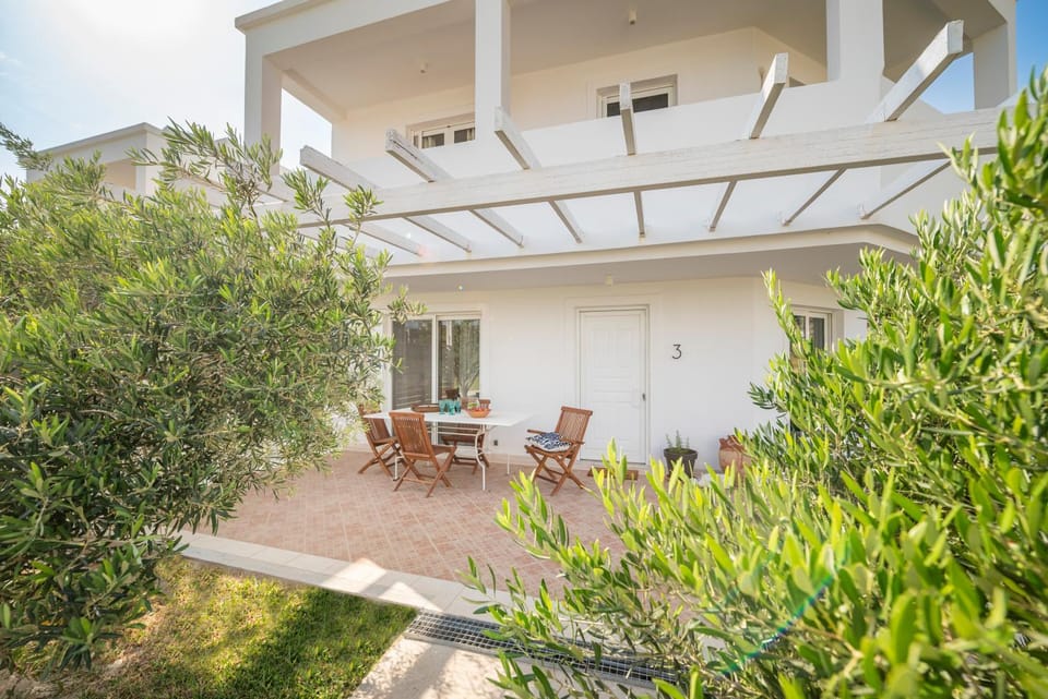Einalia Holiday Homes by the Beach House in Decentralized Administration of the Aegean
