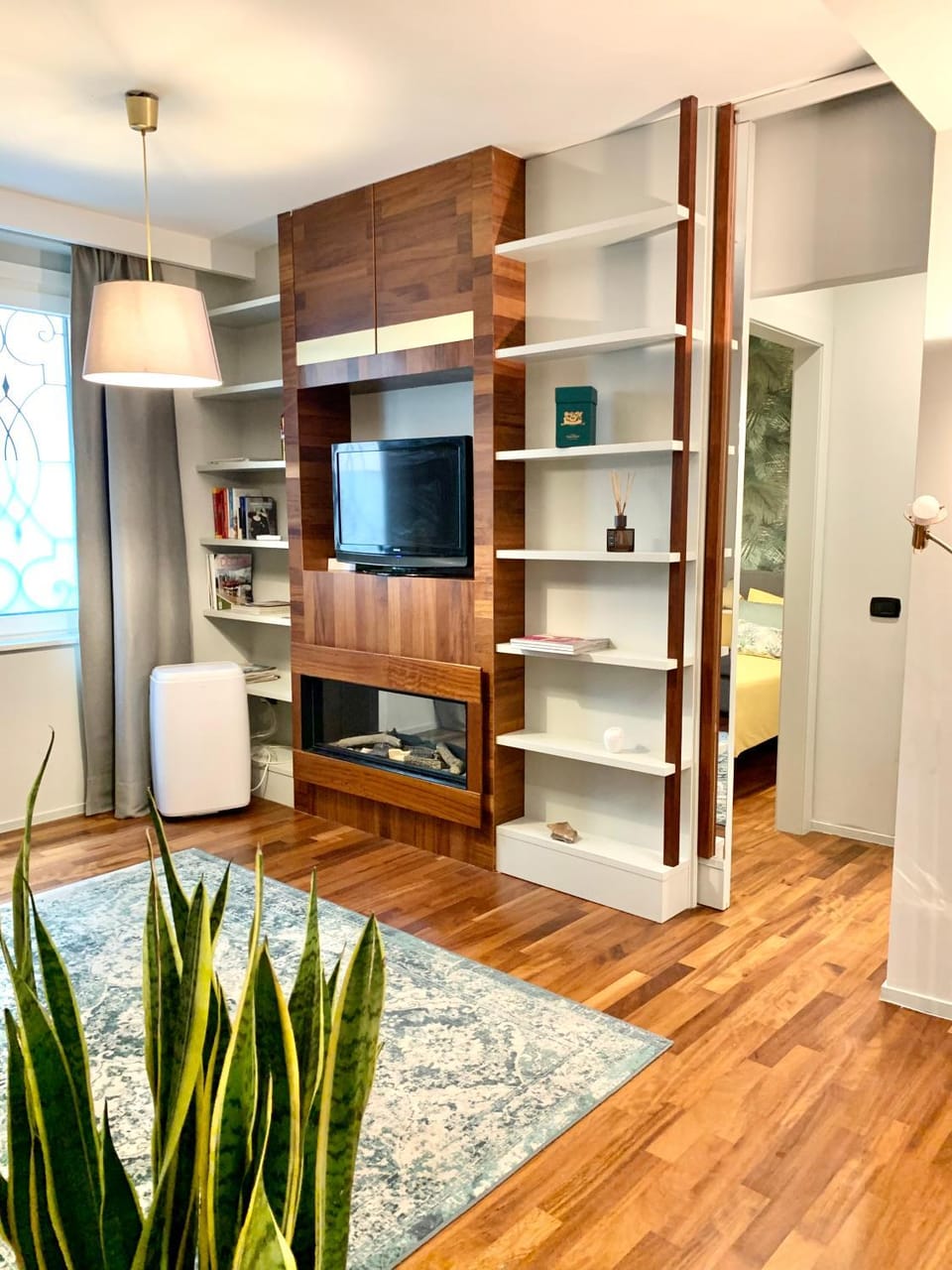 Communal lounge/ TV room, Communal lounge/ TV room, Photo of the whole room, hair dresser