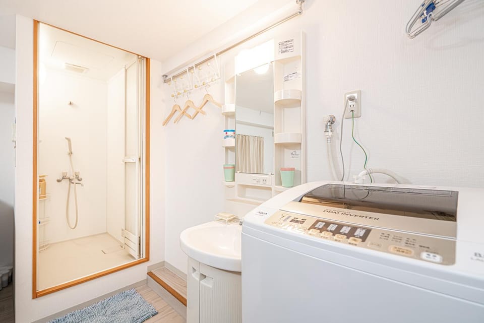 Bathroom, washing machine