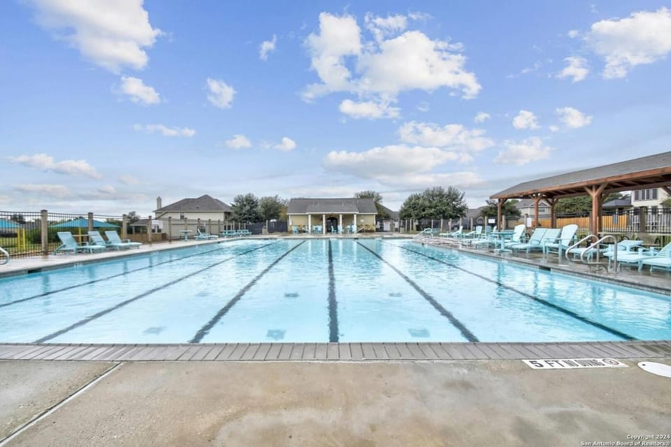 Long Stay Only Cibolo Getaway Pool Air Hockey House in Schertz