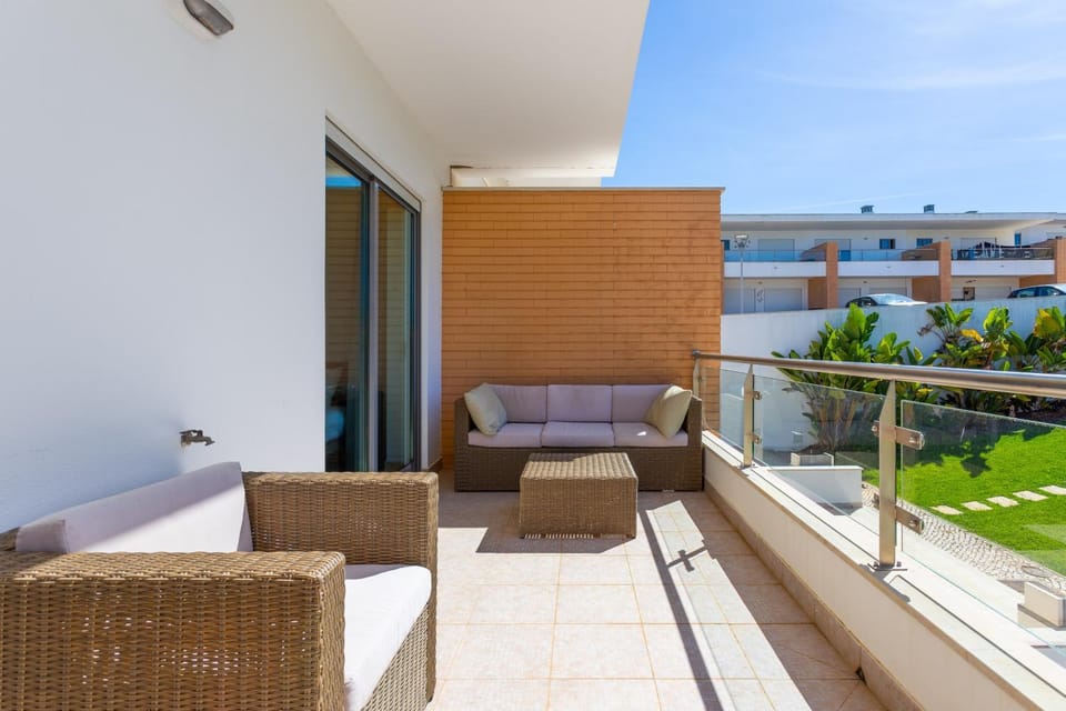#154 Relax & Unwind 2BDR Villa House in Olhos de Água
