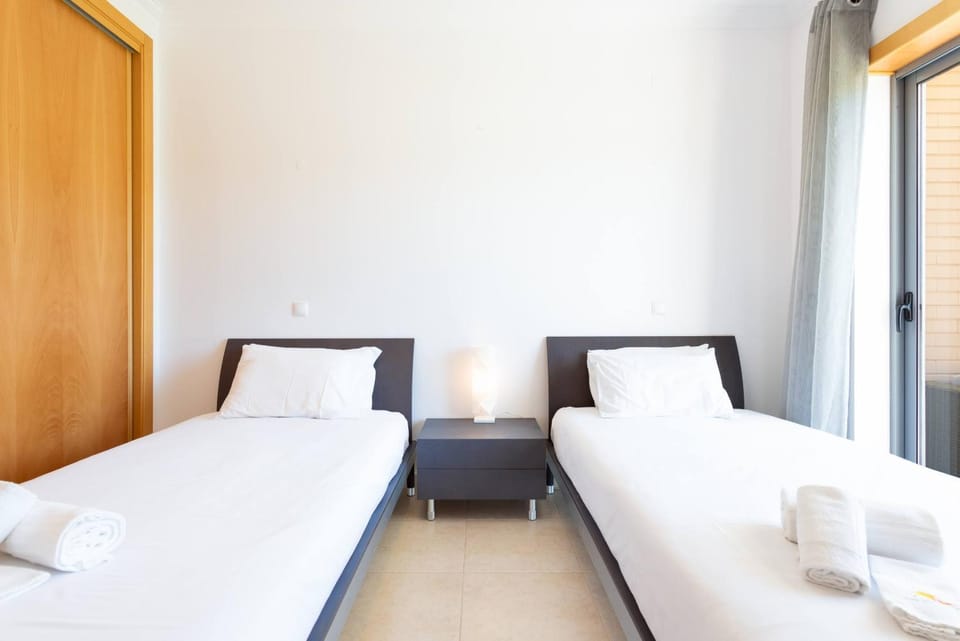 #154 Relax & Unwind 2BDR Villa House in Olhos de Água